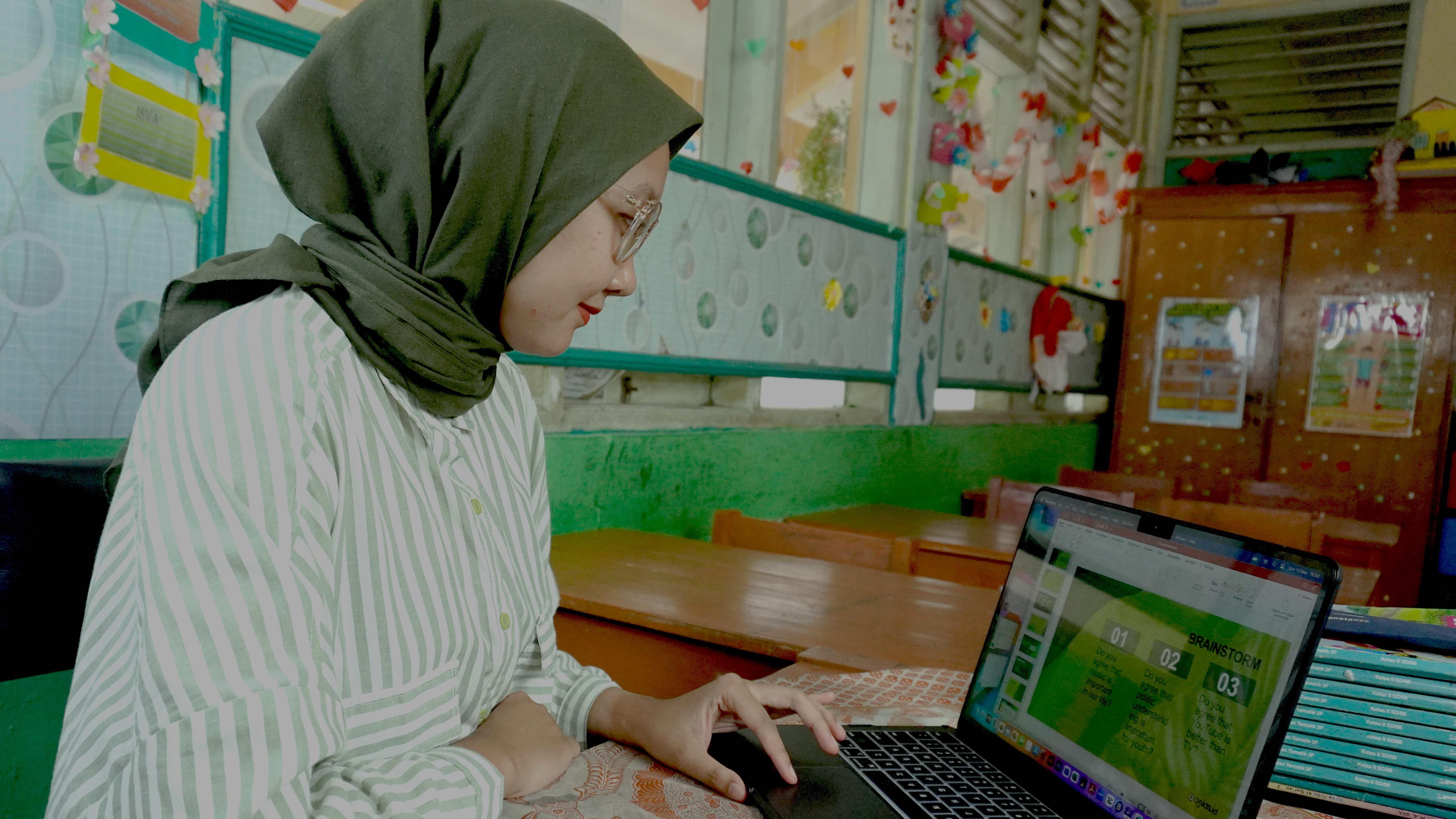 hero background image